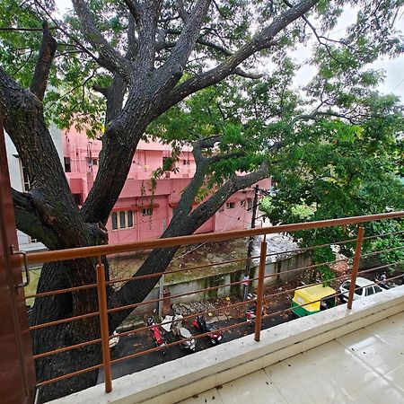 Sampada Homestay Bangalore Luaran gambar
