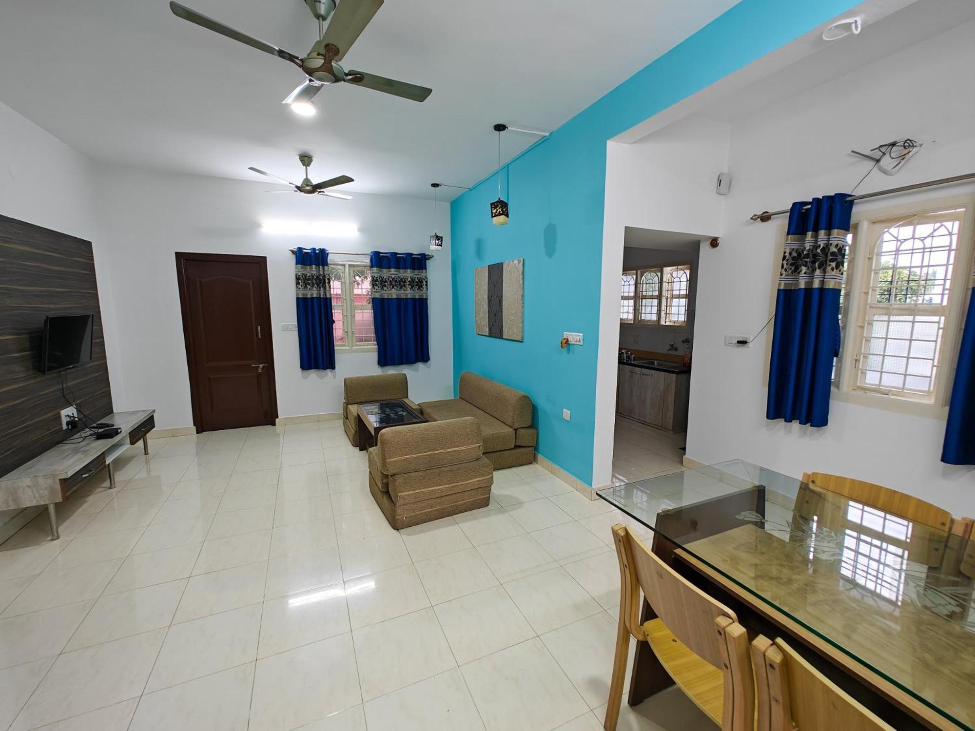 Sampada Homestay Bangalore Luaran gambar