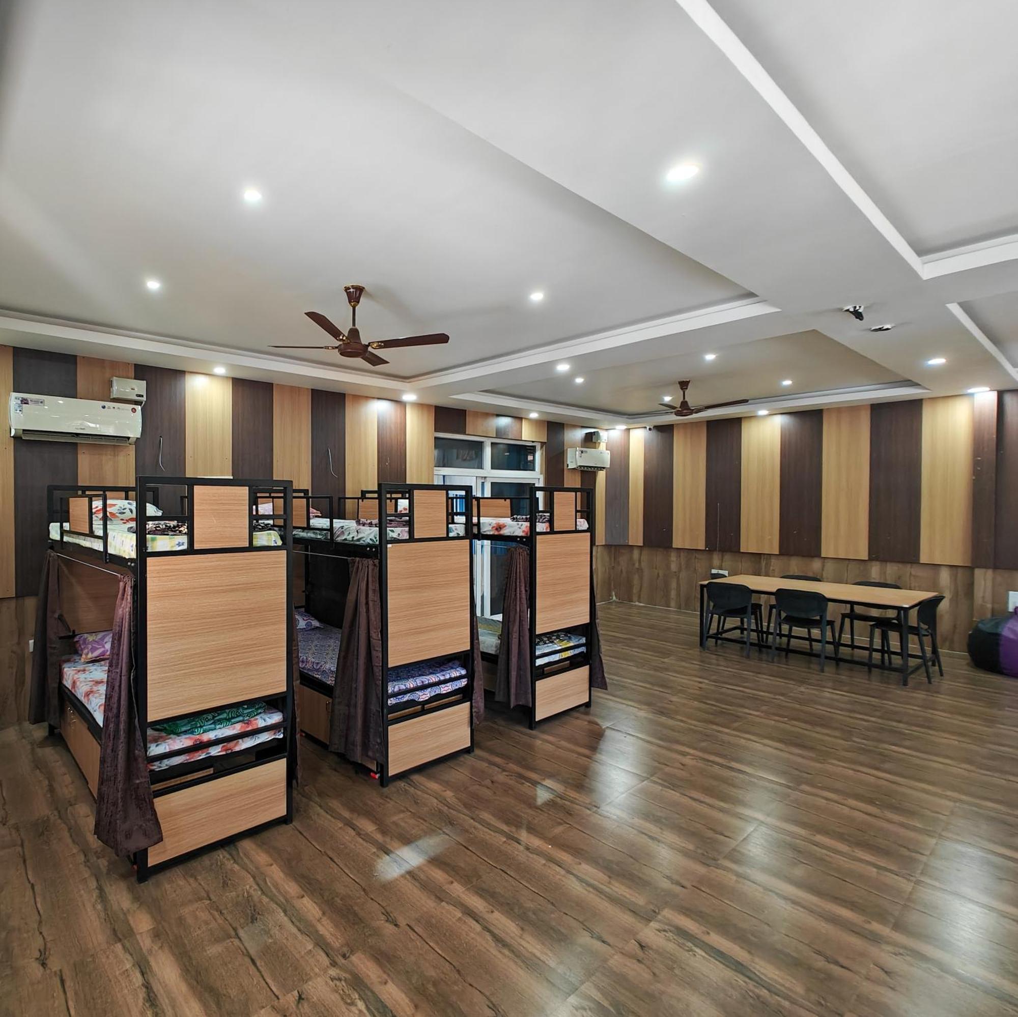 Sampada Homestay Bangalore Luaran gambar