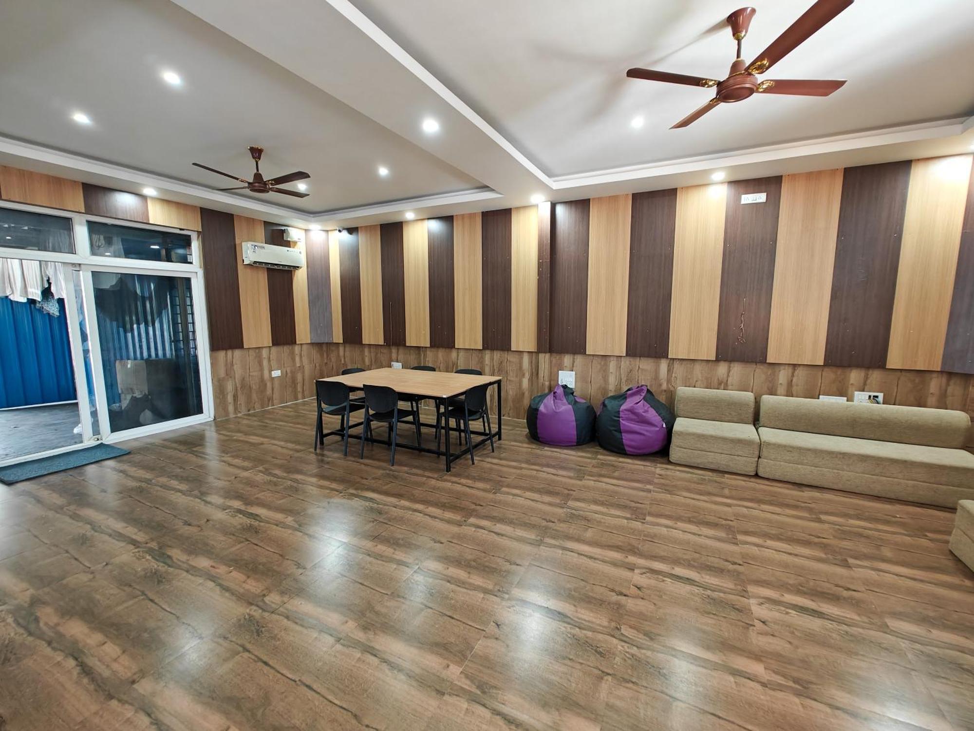 Sampada Homestay Bangalore Luaran gambar