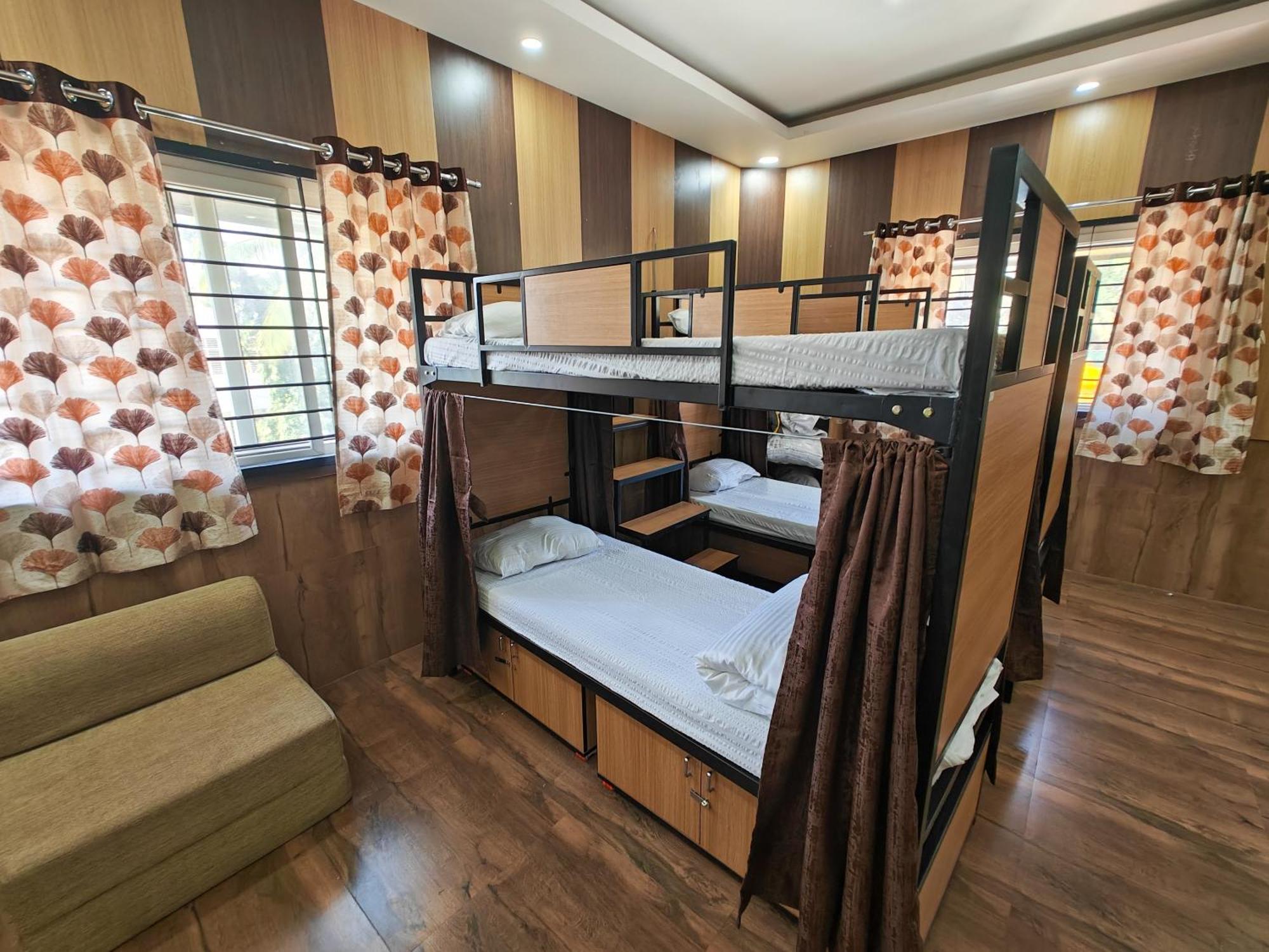 Sampada Homestay Bangalore Luaran gambar