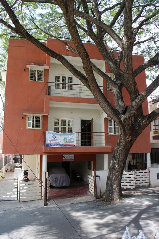 Sampada Homestay Bangalore Luaran gambar