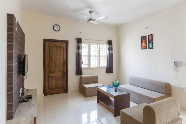 Sampada Homestay Bangalore Luaran gambar